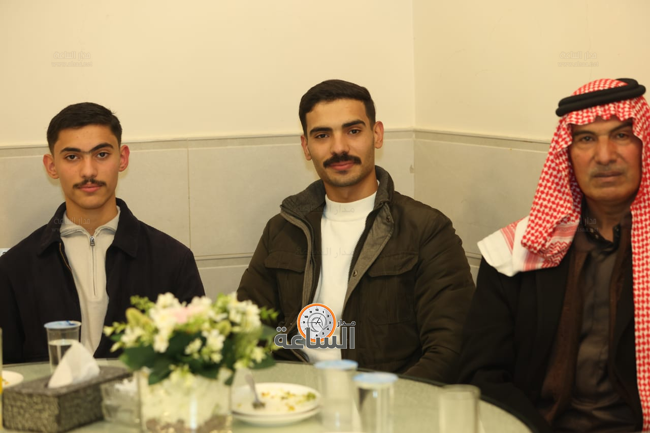 Madar Al-Saa Images 0.03690766713651139