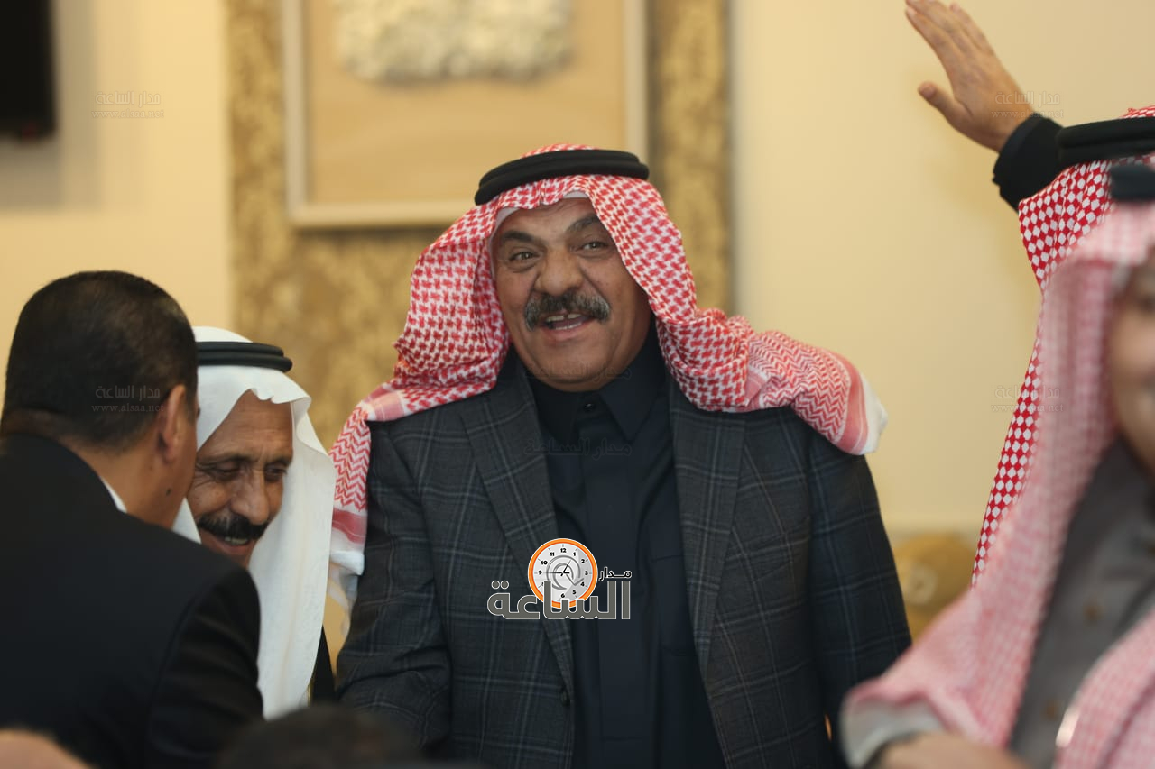 Madar Al-Saa Images 0.7487859602425