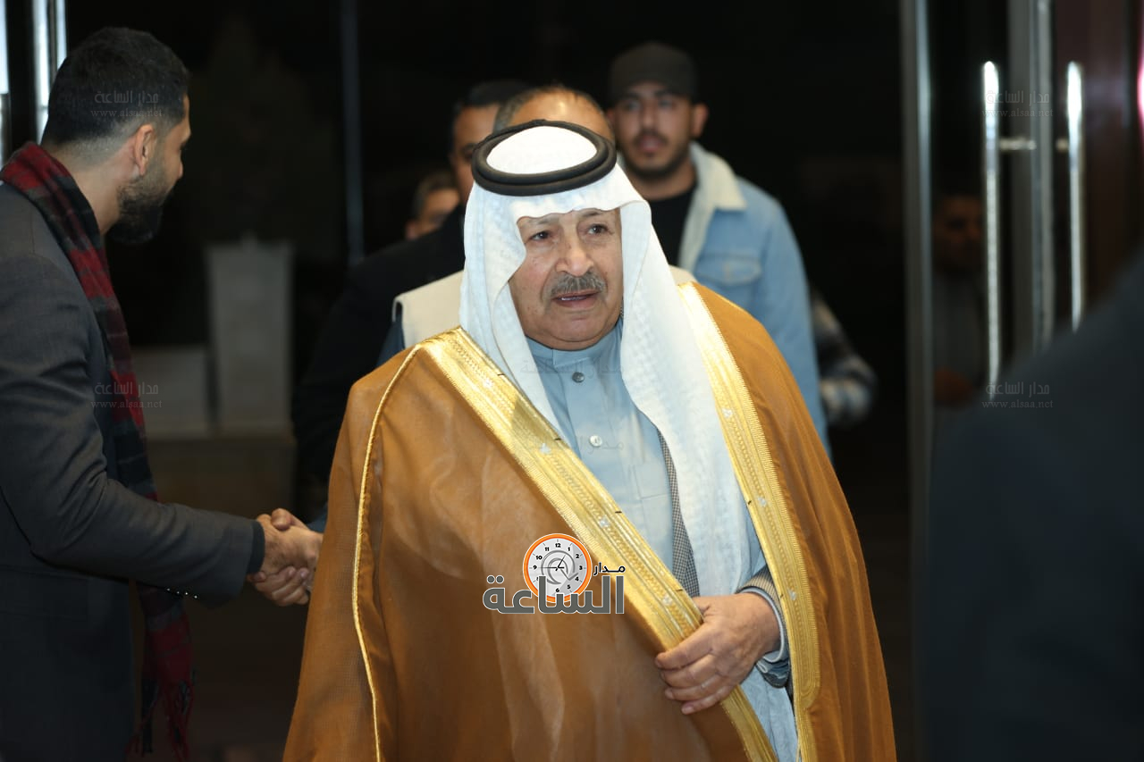 Madar Al-Saa Images 0.9380709748567508