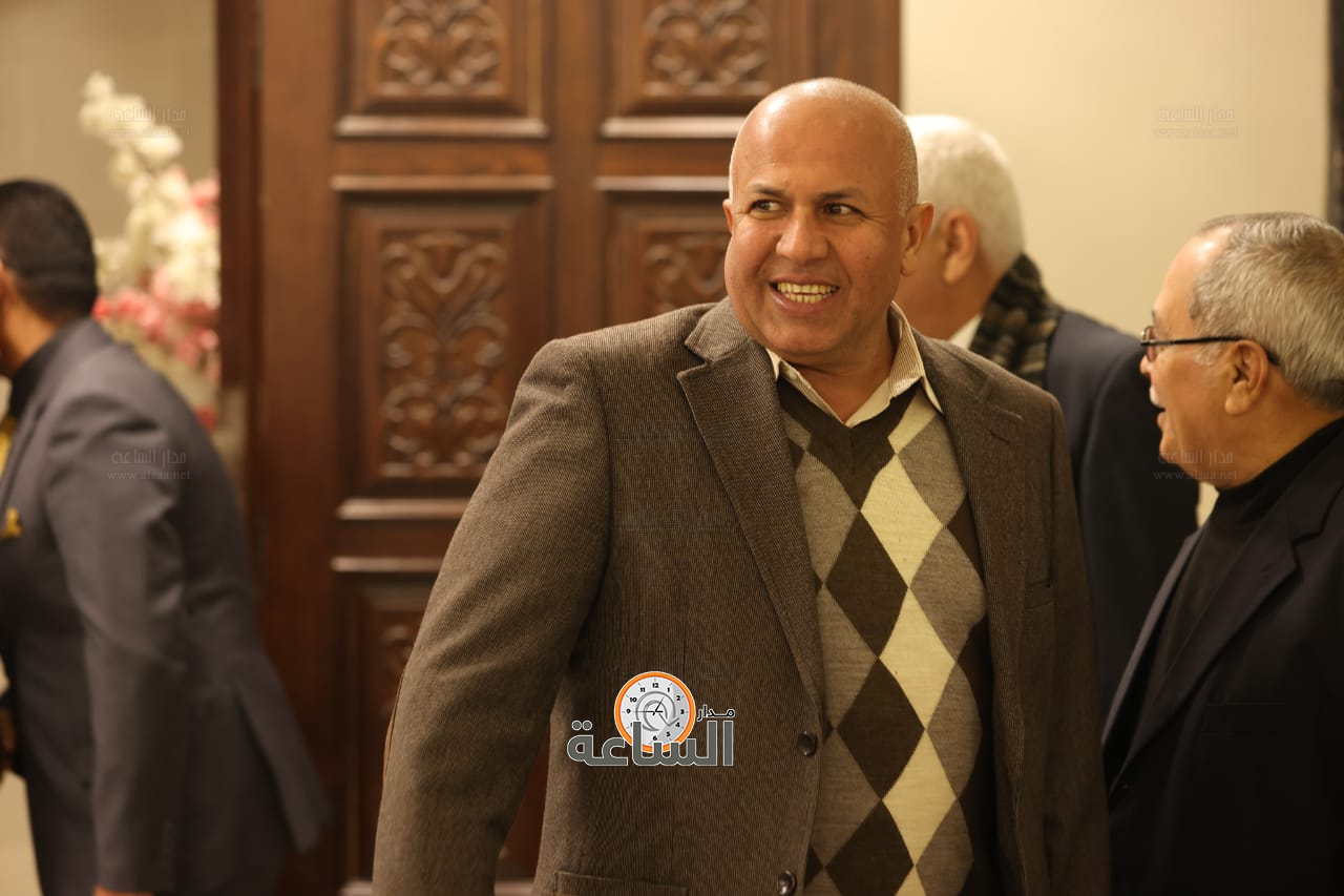 Madar Al-Saa Images 0.6919607246222071