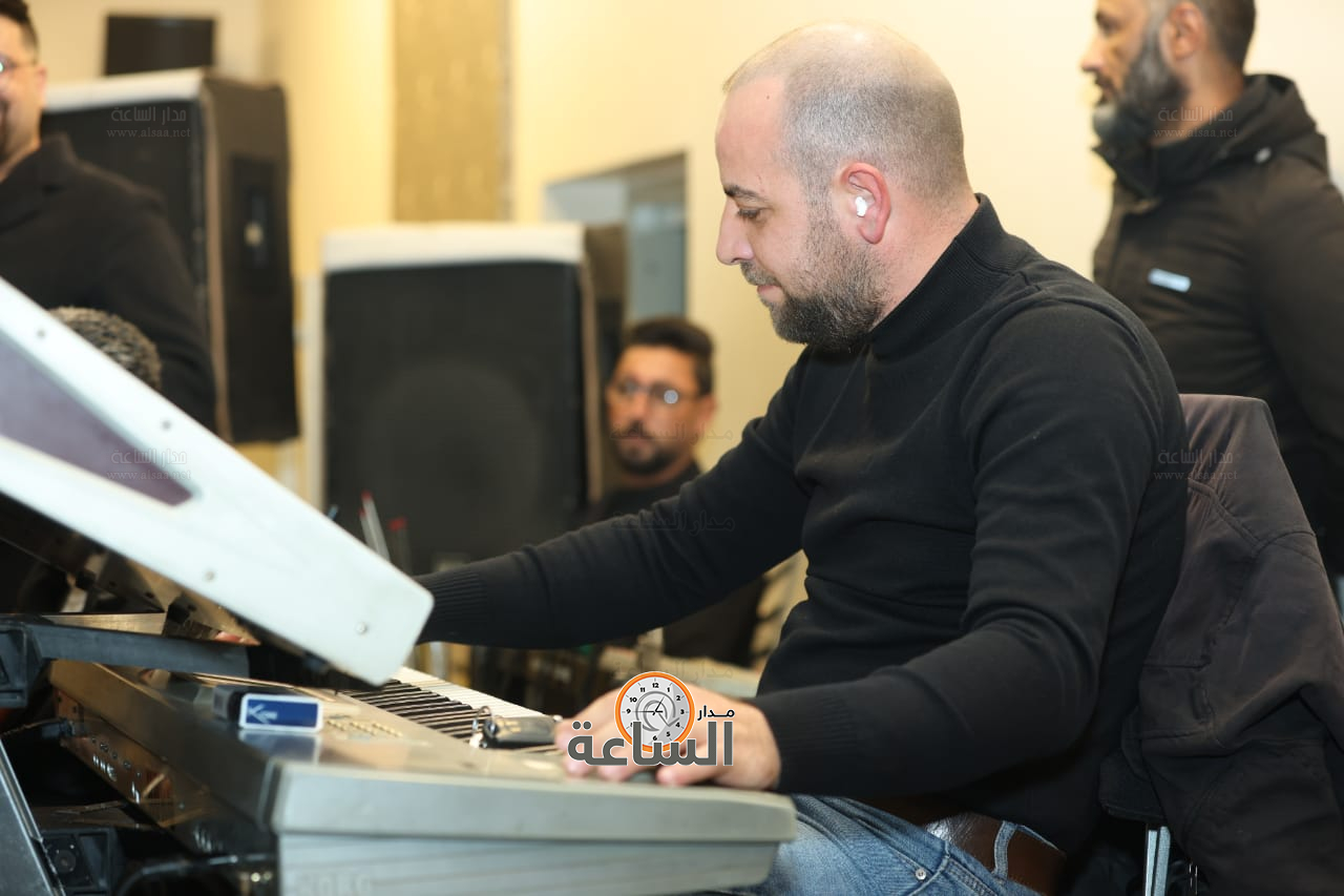 Madar Al-Saa Images 0.7012454597005349