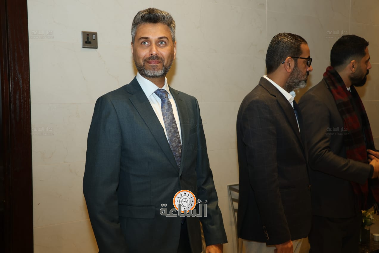 Madar Al-Saa Images 0.11447477649029003