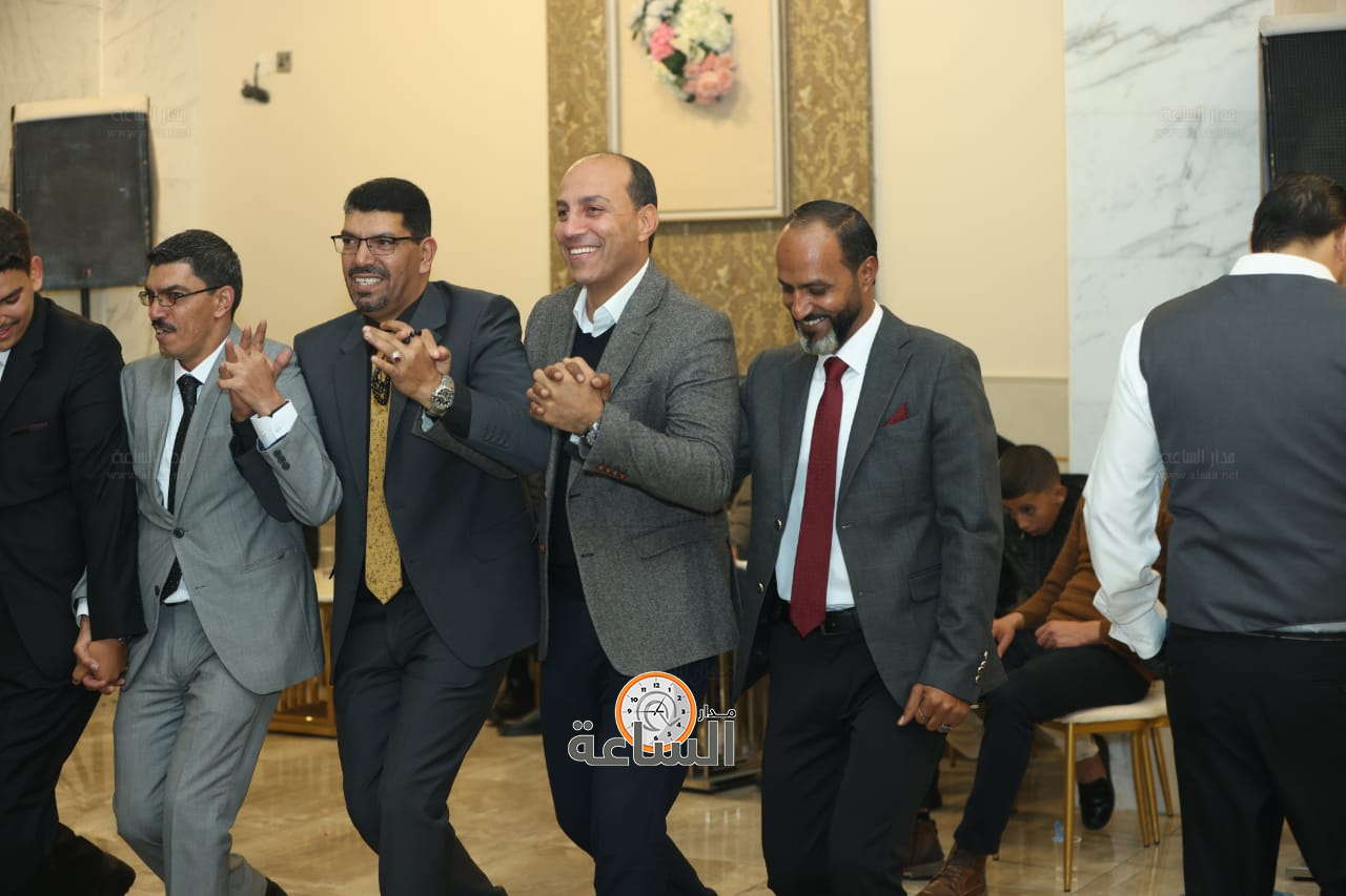 Madar Al-Saa Images 0.8866656062660486