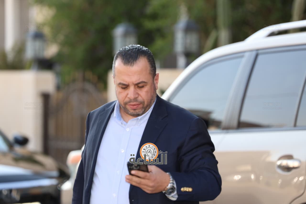 Madar Al-Saa Images 0.6266786327962389