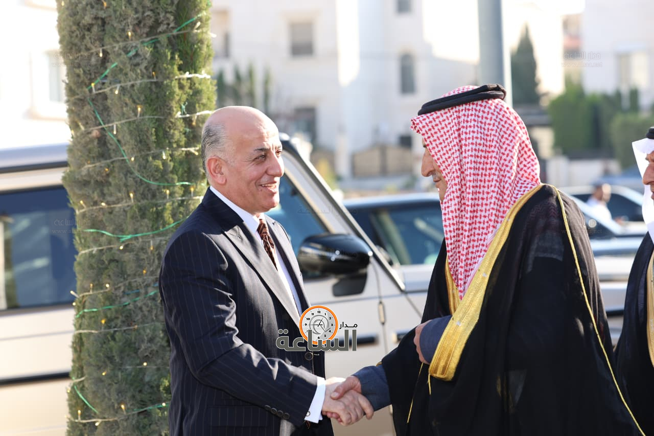 Madar Al-Saa Images 0.2806929456391004