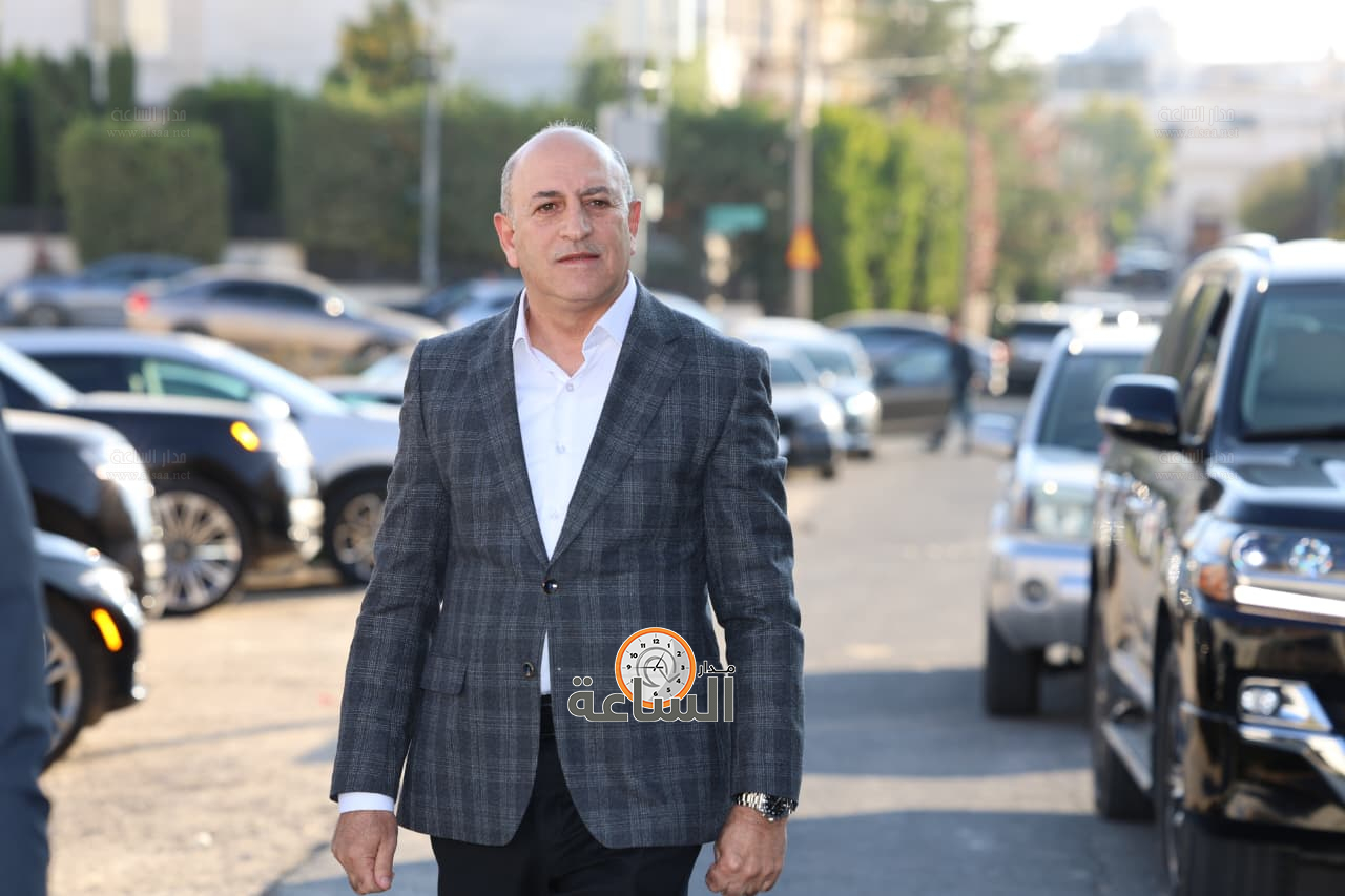 Madar Al-Saa Images 0.08172999048382401