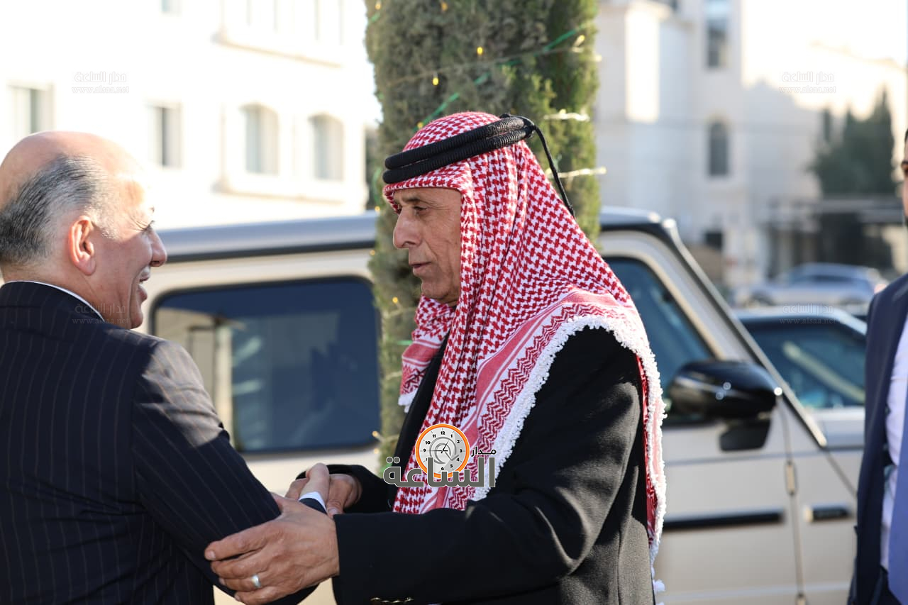 Madar Al-Saa Images 0.03302821144185586