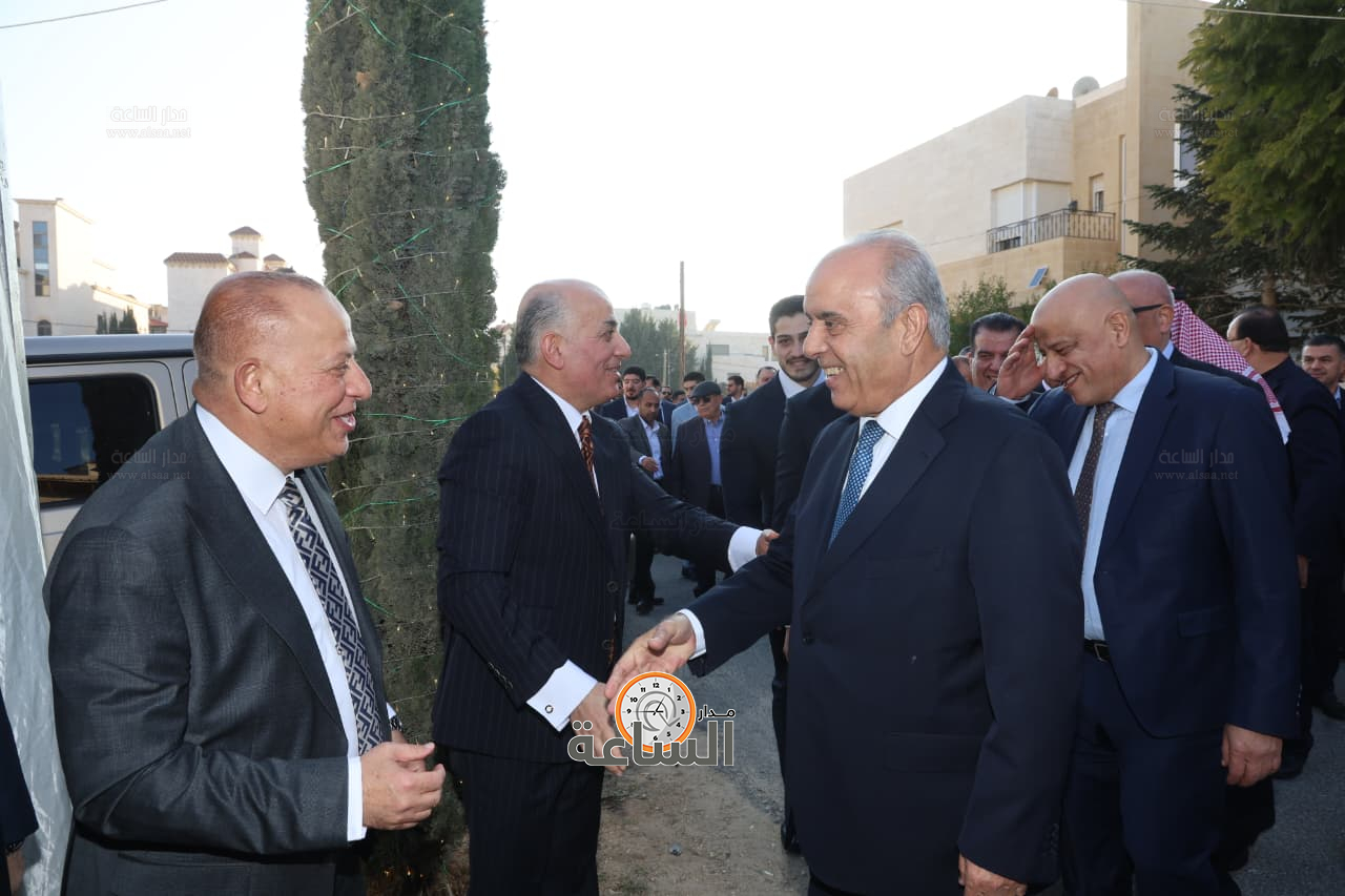 Madar Al-Saa Images 0.38373776519258707