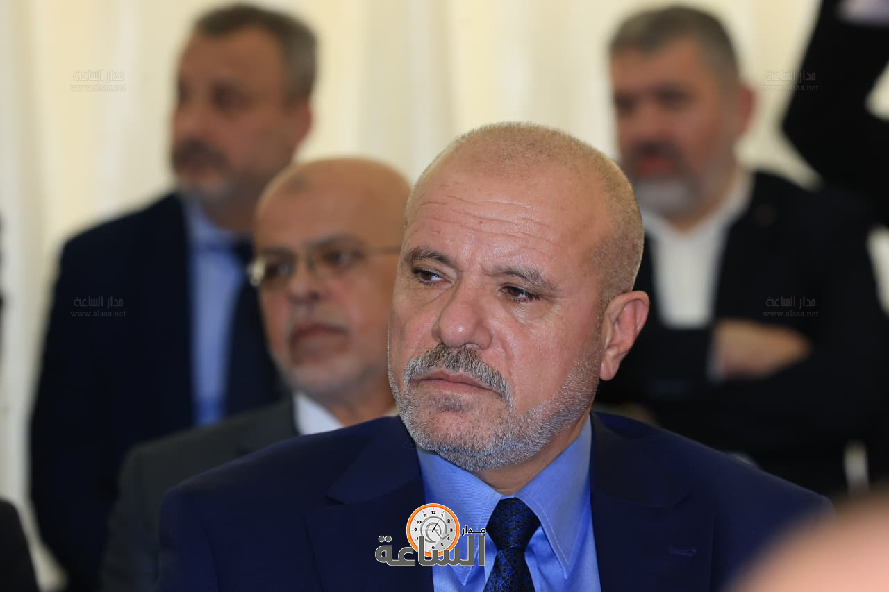 Madar Al-Saa Images 0.7754672526555567