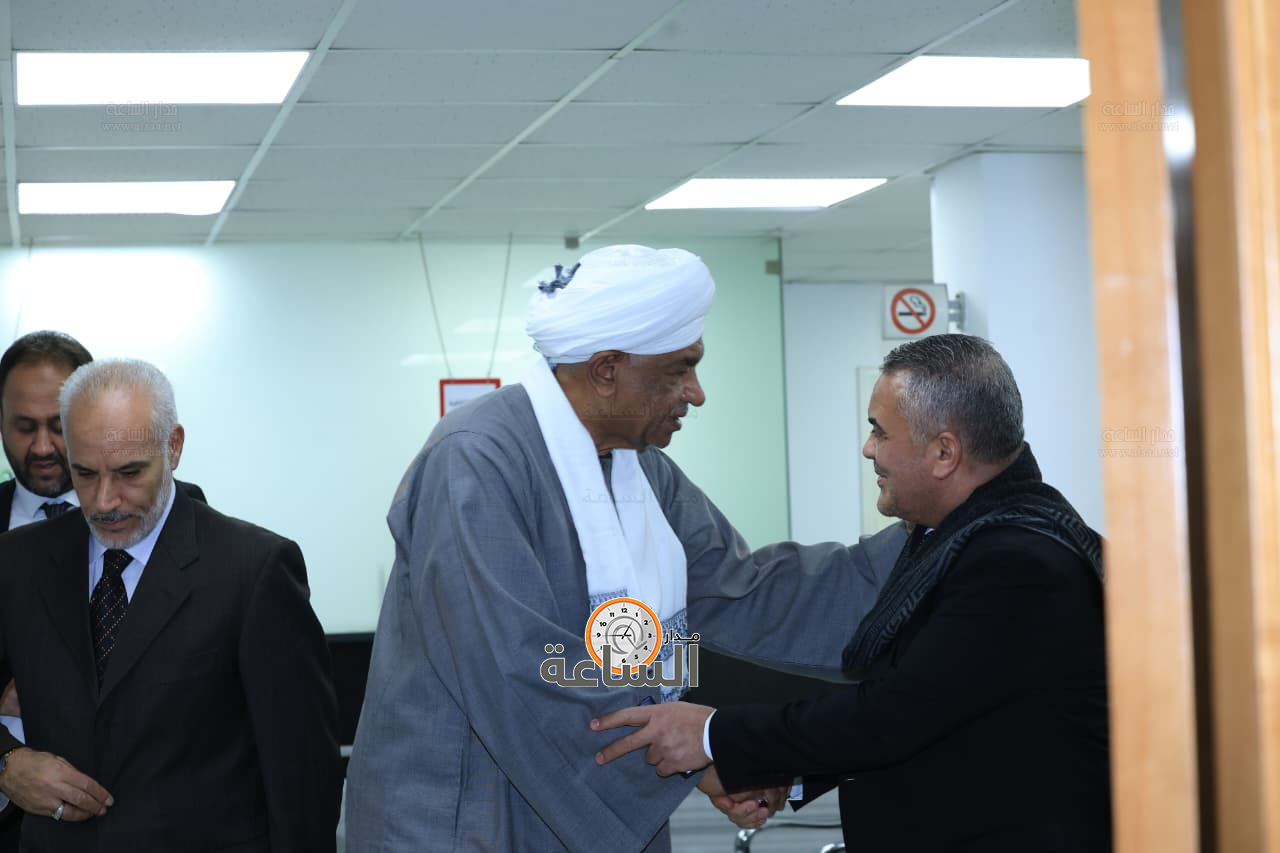 Madar Al-Saa Images 0.41039255524378704