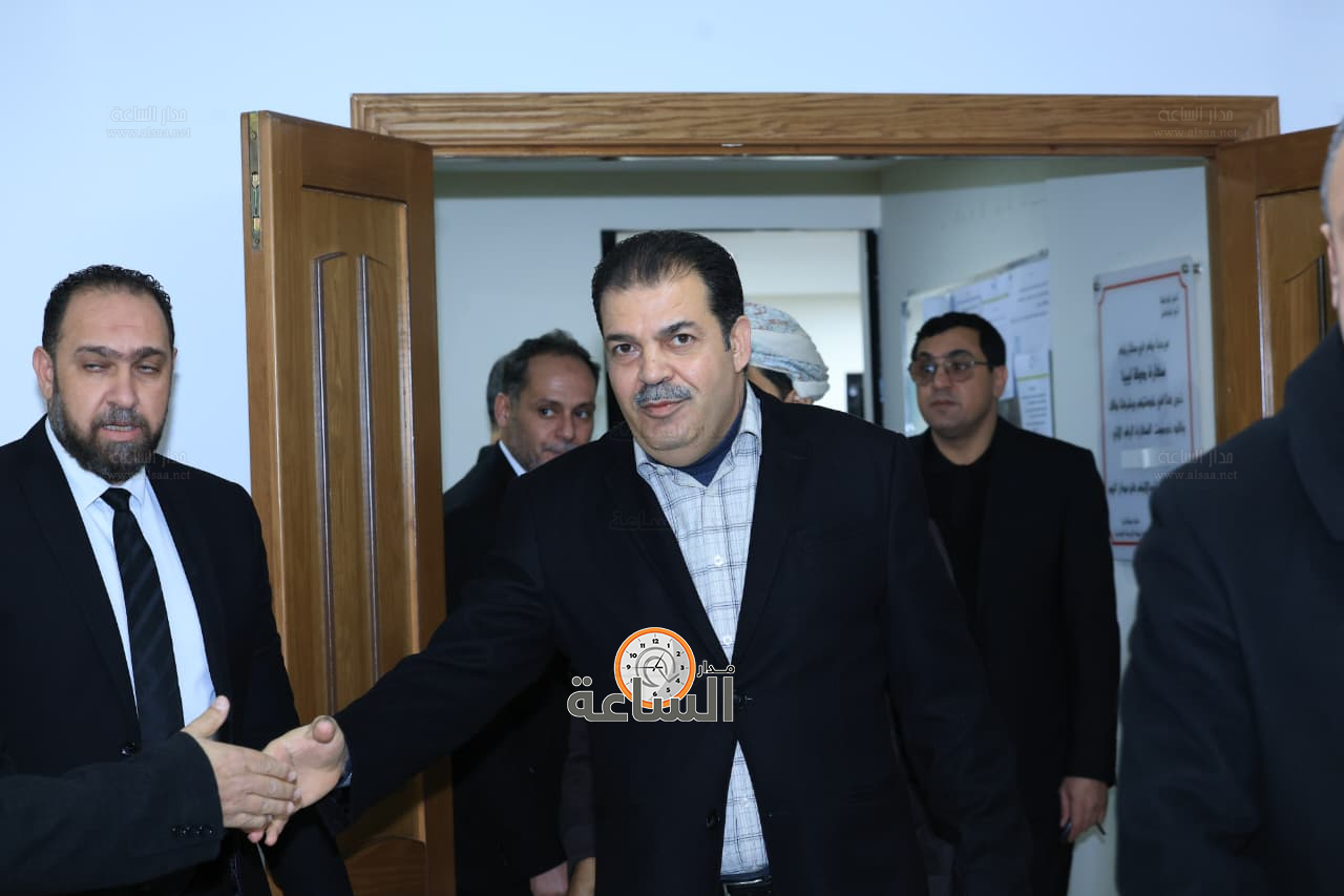 Madar Al-Saa Images 0.8166999902523261