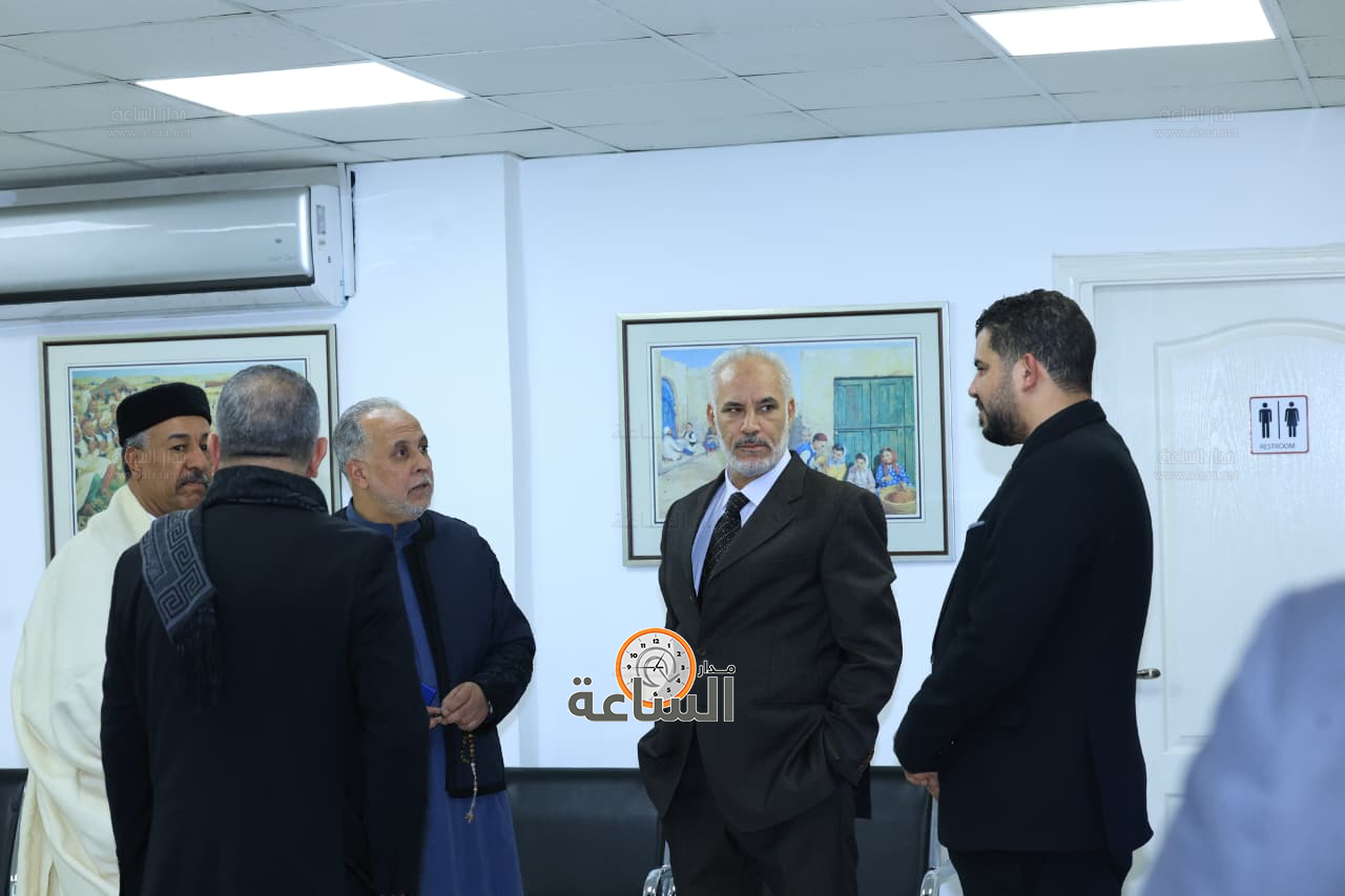 Madar Al-Saa Images 0.39776335146511166