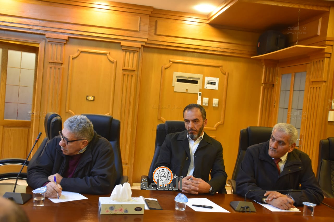 Madar Al-Saa Images 0.11396413961721752