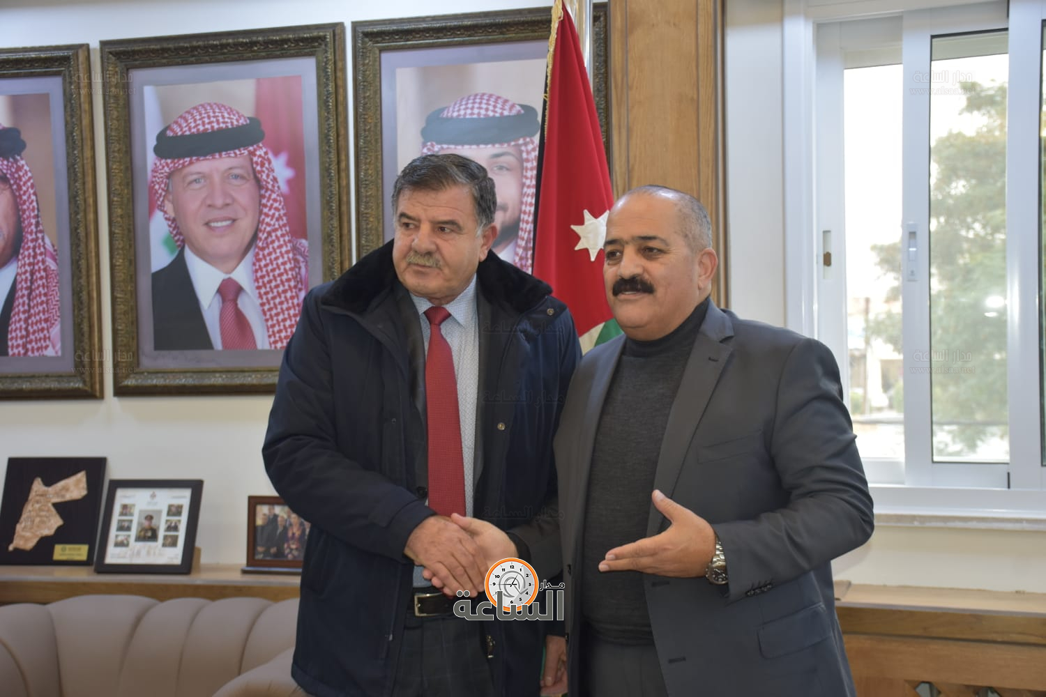 Madar Al-Saa Images 0.3558836631781396