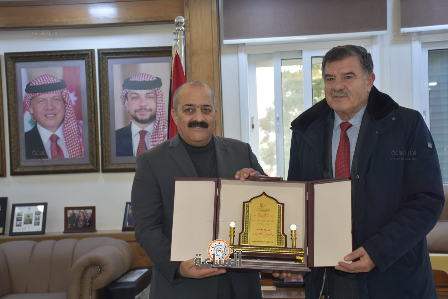 Madar Al-Saa Images 0.43820648642461113