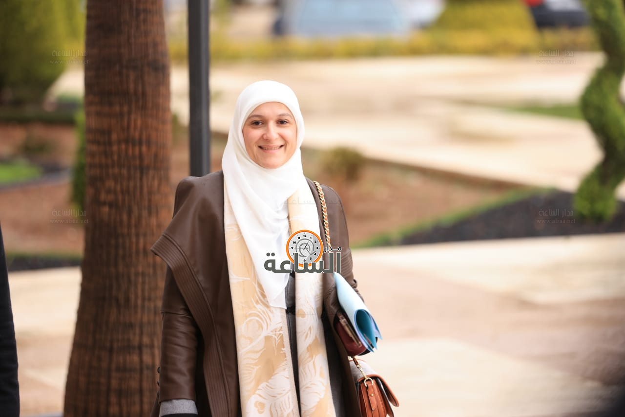 Madar Al-Saa Images 0.381864574377914