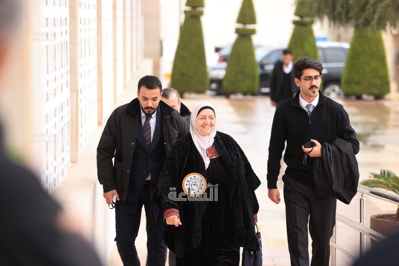 Madar Al-Saa Images 0.41404870543058625