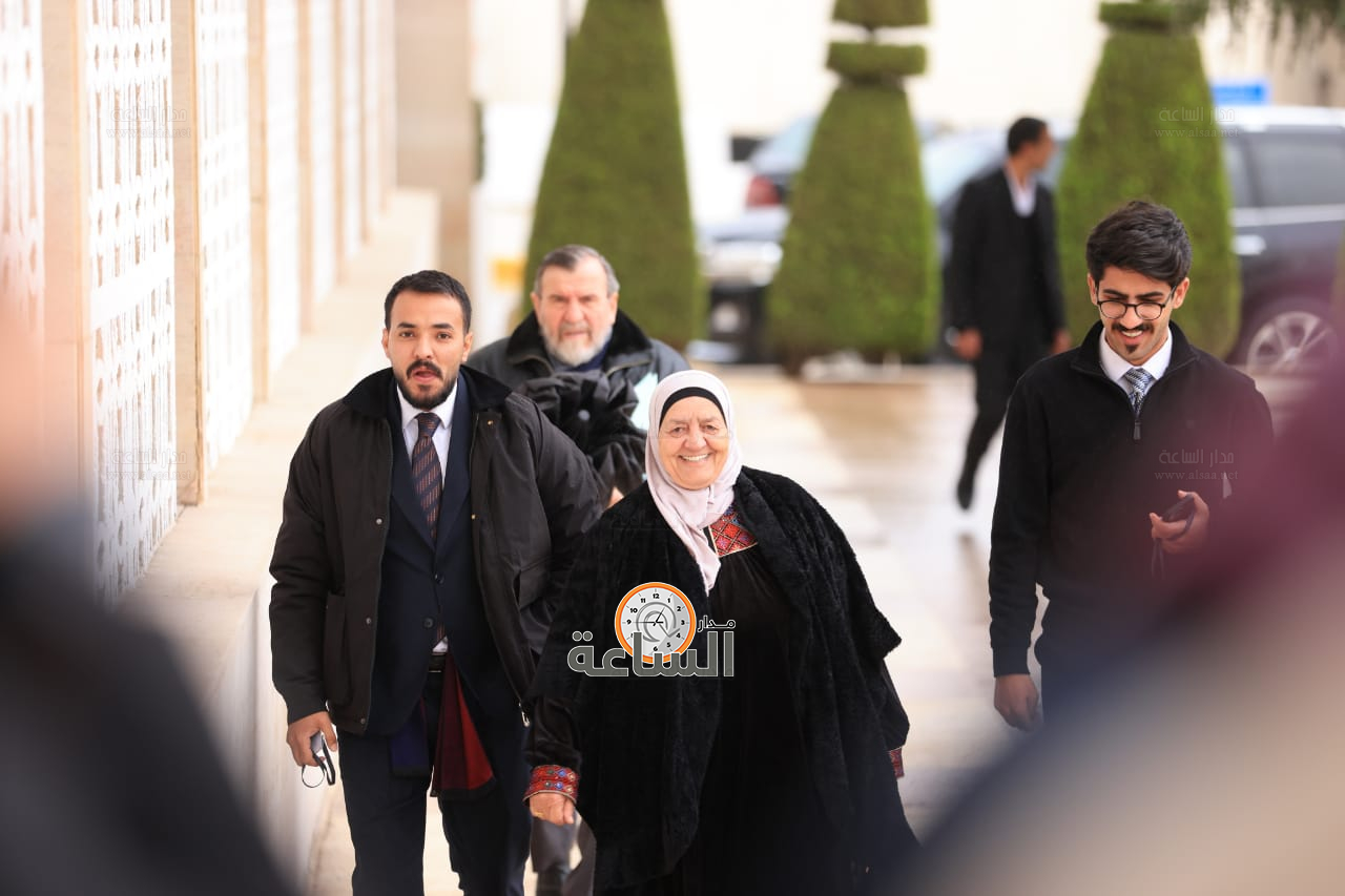 Madar Al-Saa Images 0.61955727282842