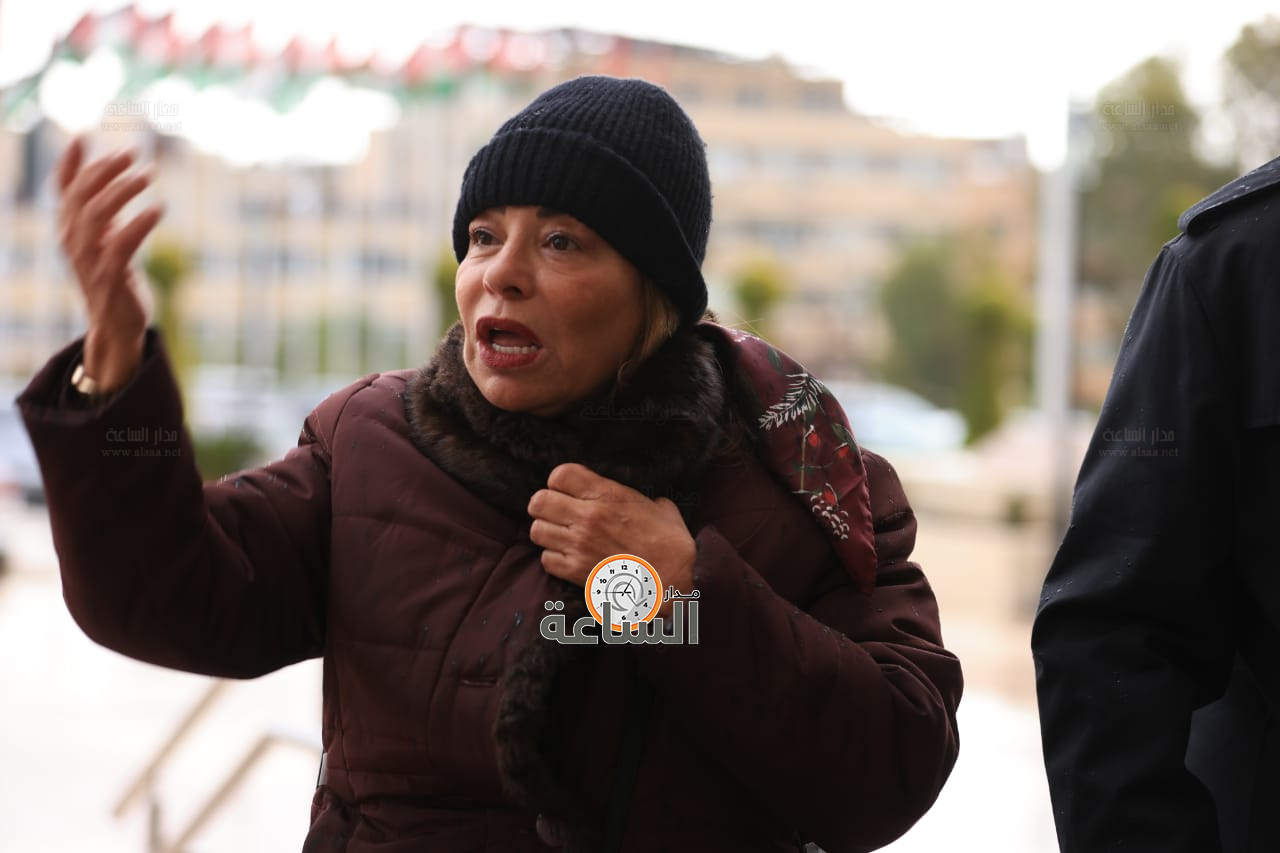 Madar Al-Saa Images 0.15527233781346317