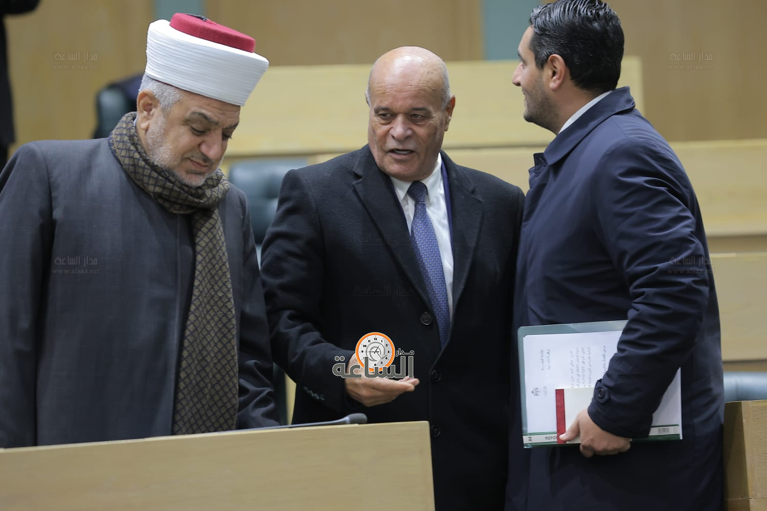 Madar Al-Saa Images 0.9270927540230445