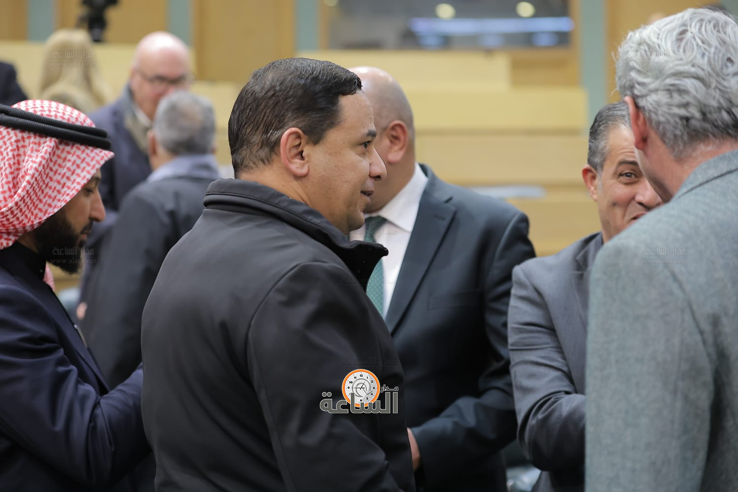 Madar Al-Saa Images 0.6616013505245402