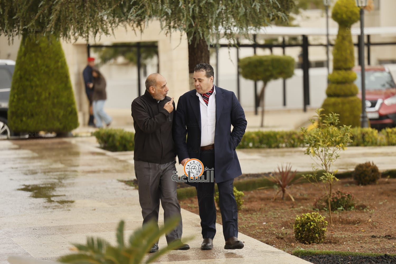 Madar Al-Saa Images 0.9637003861337209