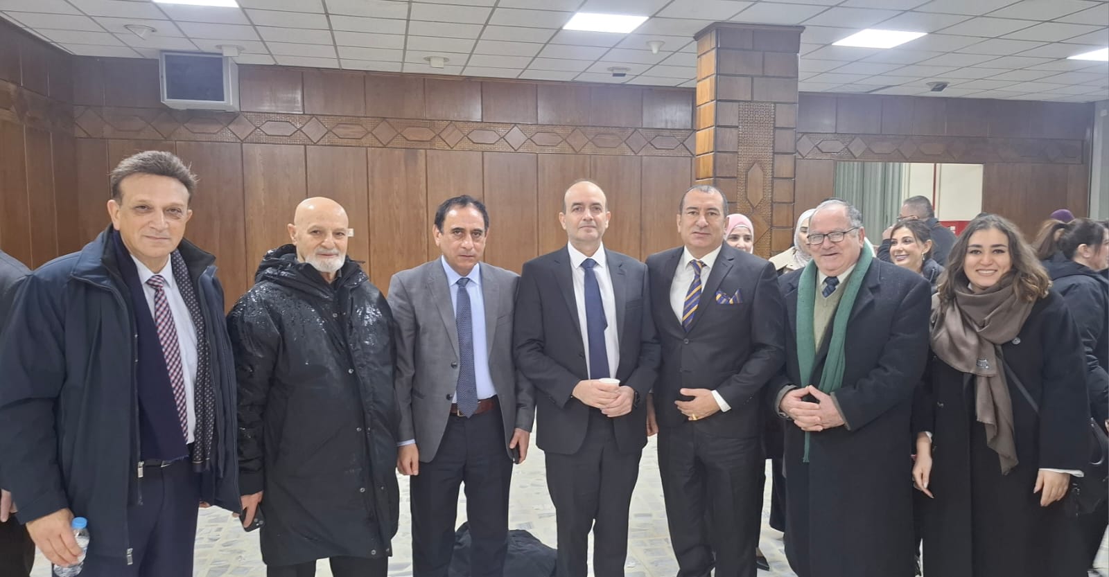 Madar Al-Saa Images 0.48525774250100717