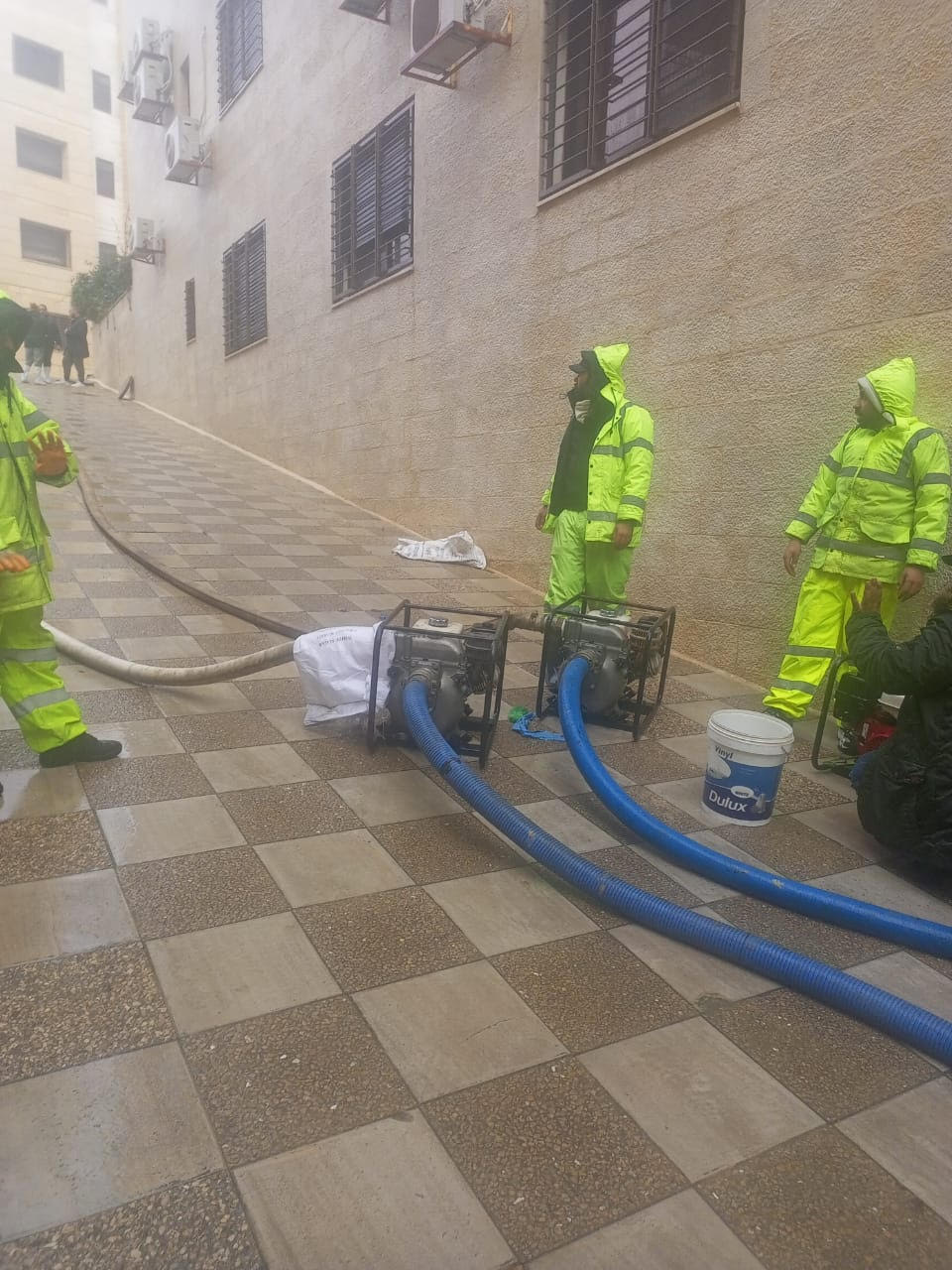 Madar Al-Saa Images 0.8978263156949725