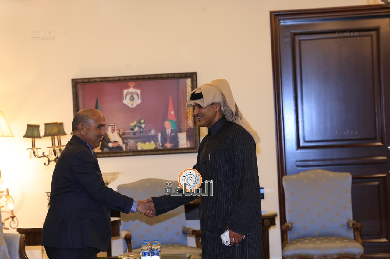 Madar Al-Saa Images 0.21352967893330133