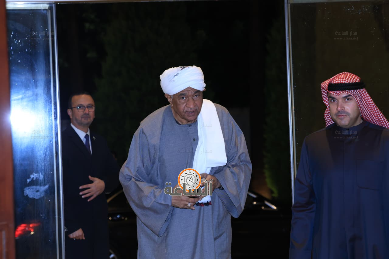 Madar Al-Saa Images 0.9236862587908