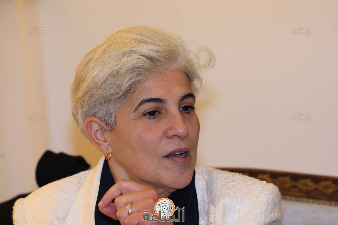 Madar Al-Saa Images 0.4613692158199516