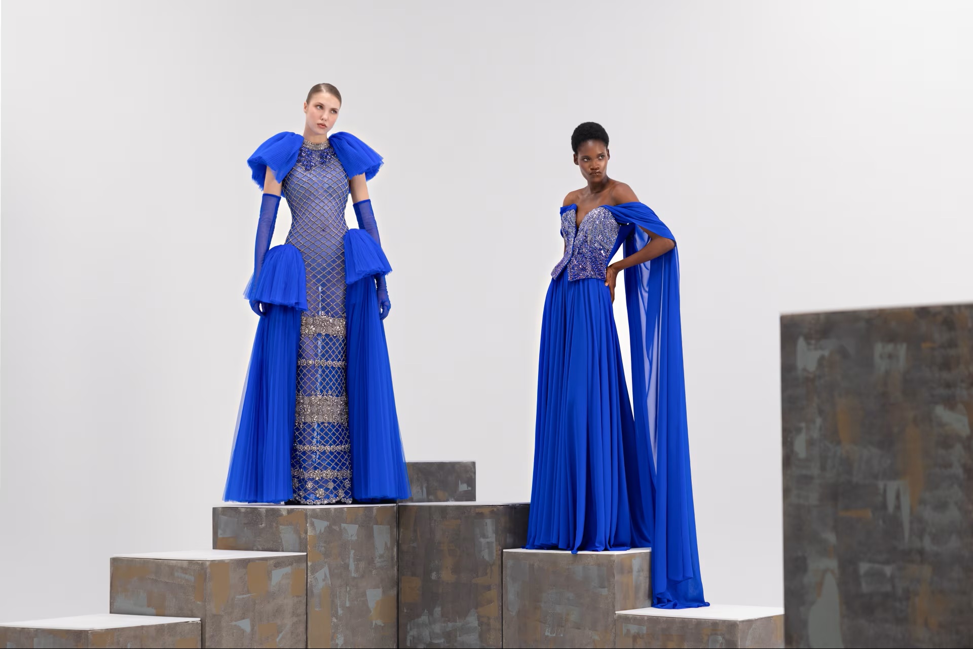 Madar Al-Saa Images 0.556826396789716