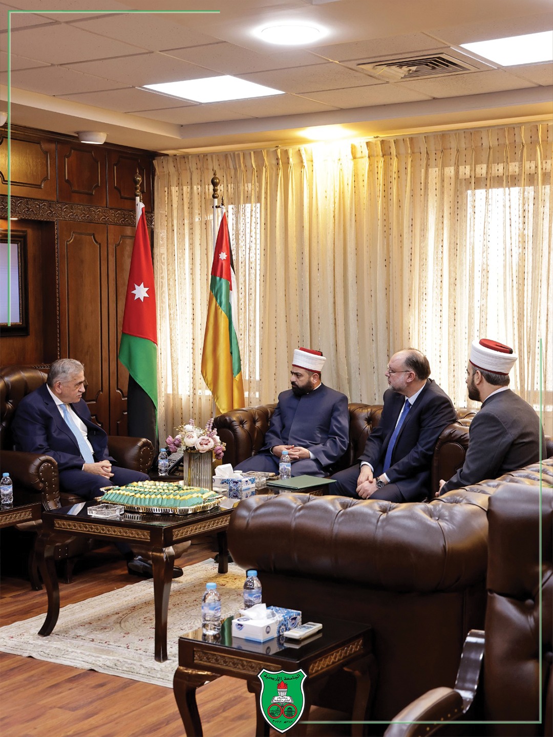 Madar Al-Saa Images 0.39989377086023226