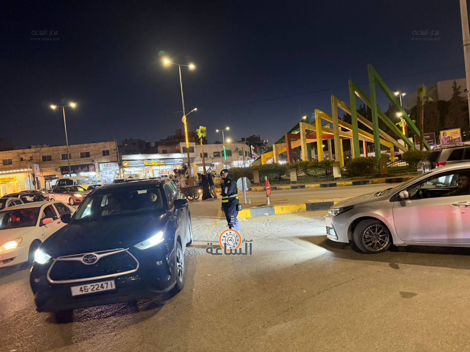 Madar Al-Saa Images 0.5347600338041884