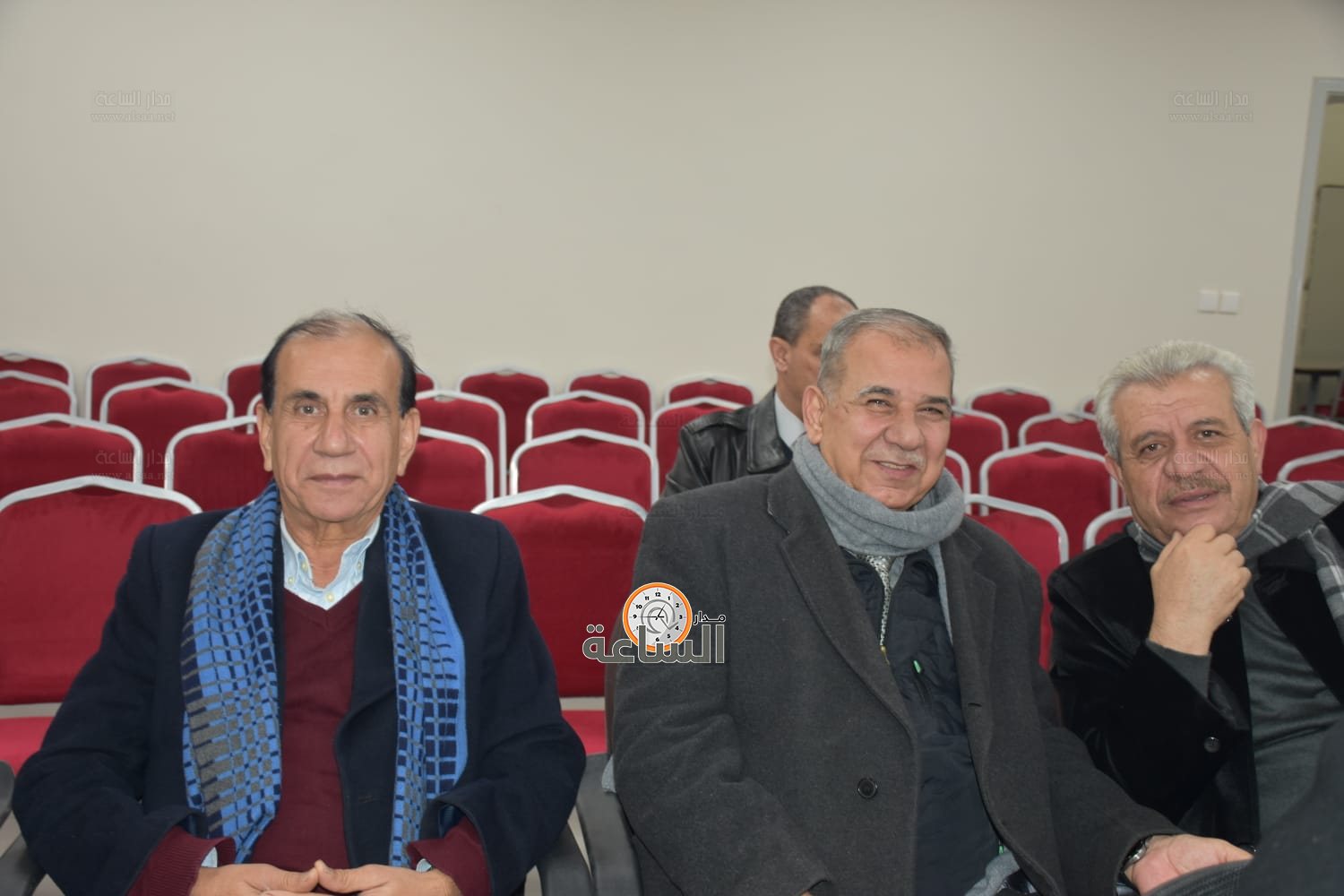 Madar Al-Saa Images 0.18554544426955732