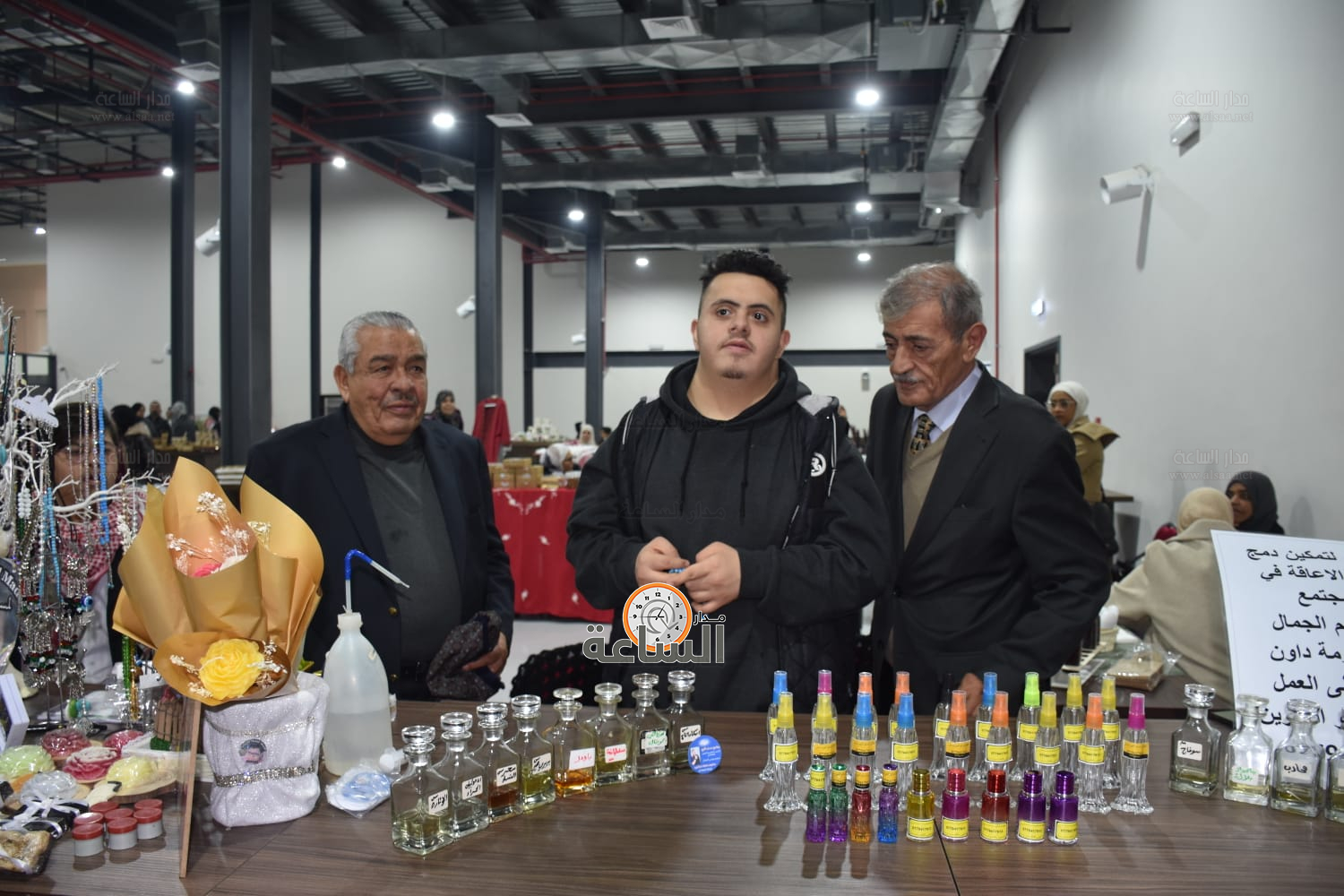 Madar Al-Saa Images 0.5853625644847612