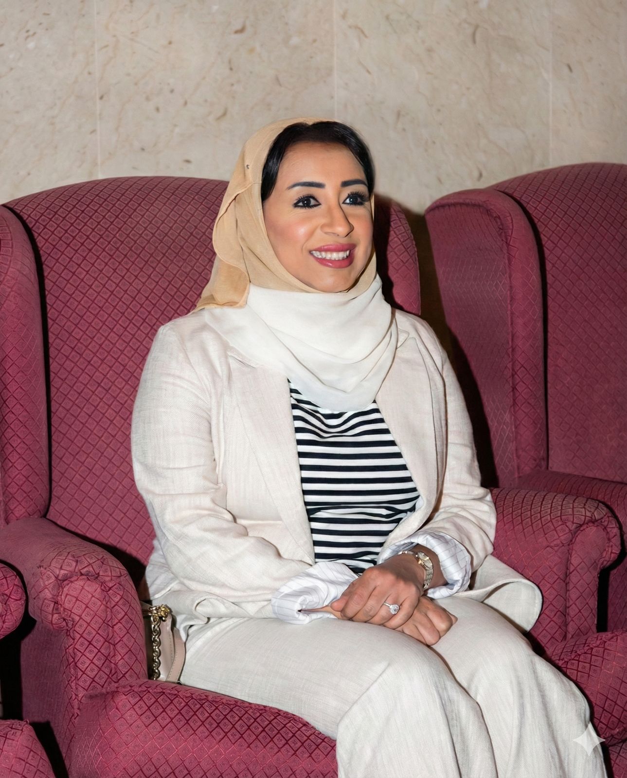 Madar Al-Saa Images 0.4063161405062762