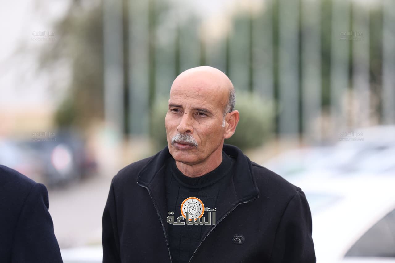 Madar Al-Saa Images 0.4191100521917759