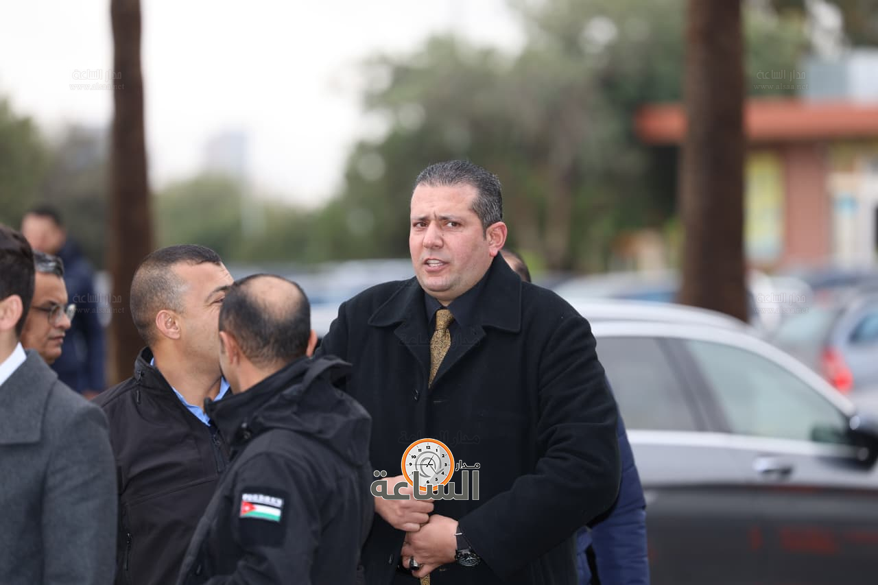 Madar Al-Saa Images 0.4591165415735531