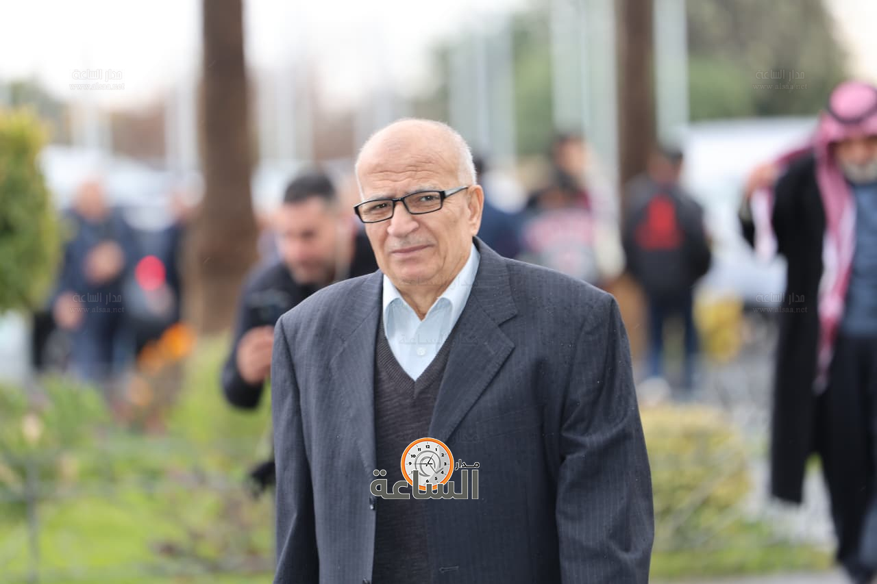 Madar Al-Saa Images 0.18226252387554165