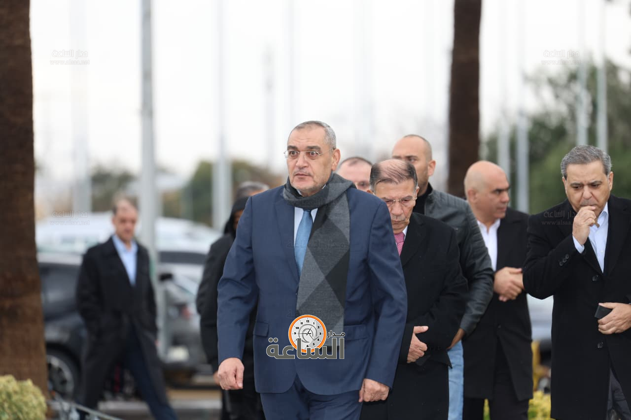 Madar Al-Saa Images 0.6476655610154082