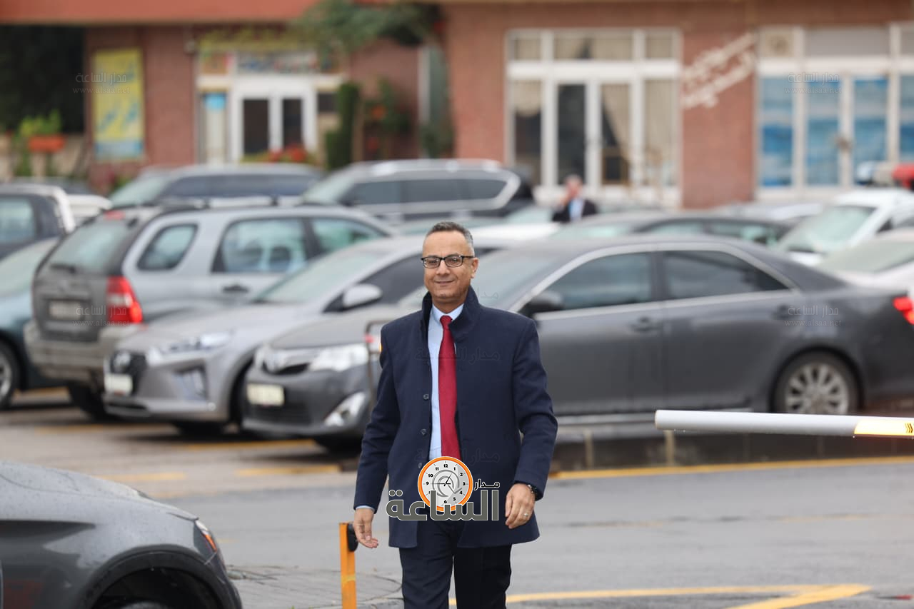 Madar Al-Saa Images 0.7553417312492993