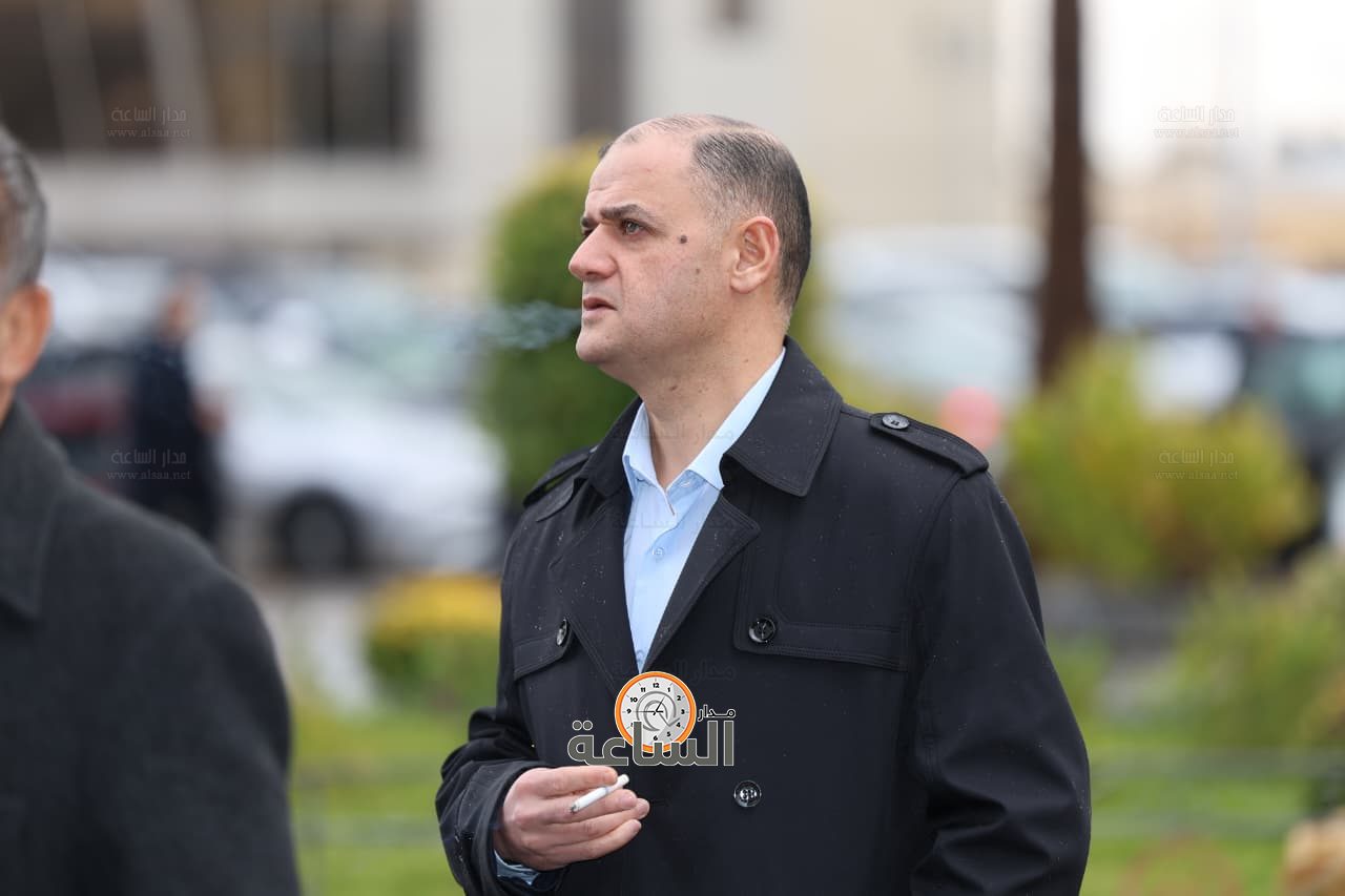 Madar Al-Saa Images 0.8953212791679248