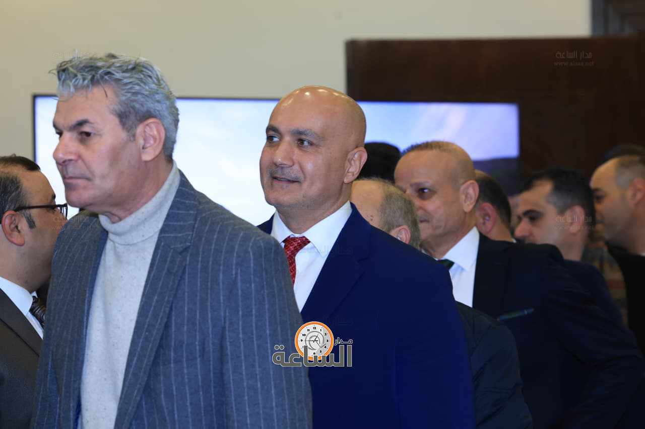 Madar Al-Saa Images 0.10200280798315242