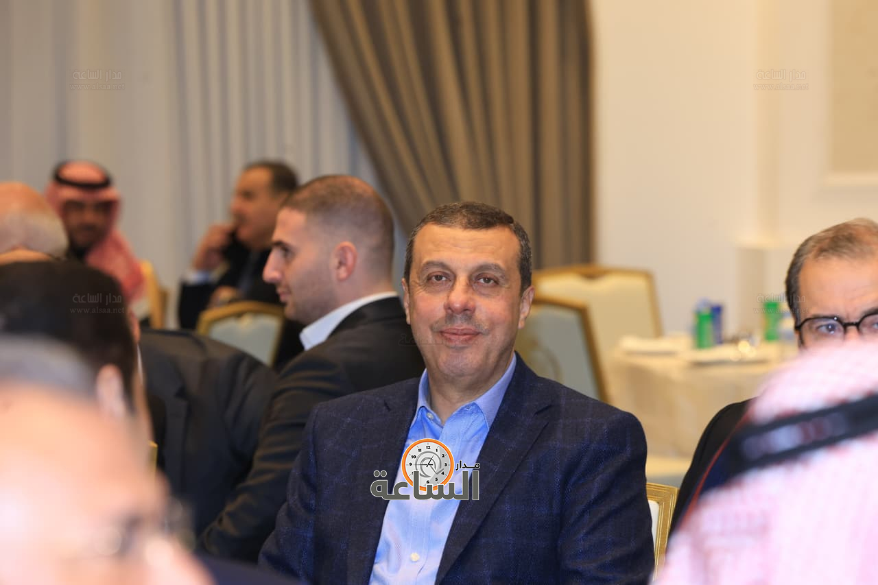 Madar Al-Saa Images 0.20738038563693517