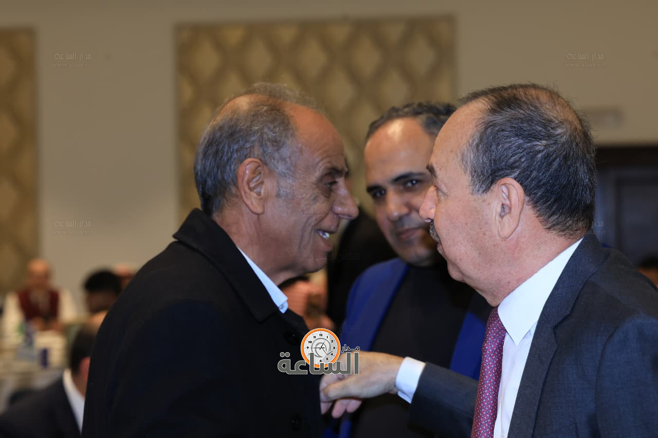 Madar Al-Saa Images 0.15932862907232126