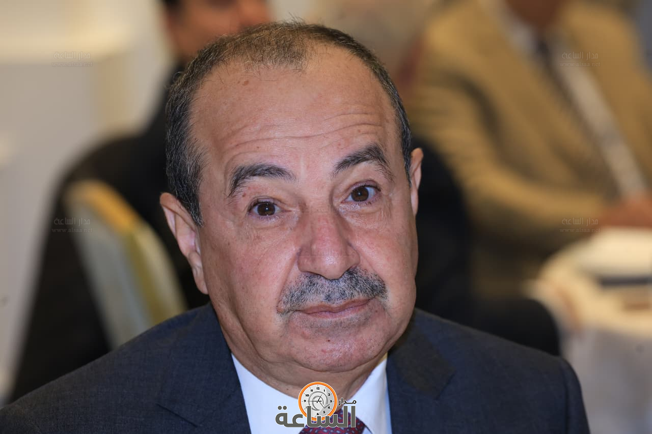 Madar Al-Saa Images 0.486522078338536