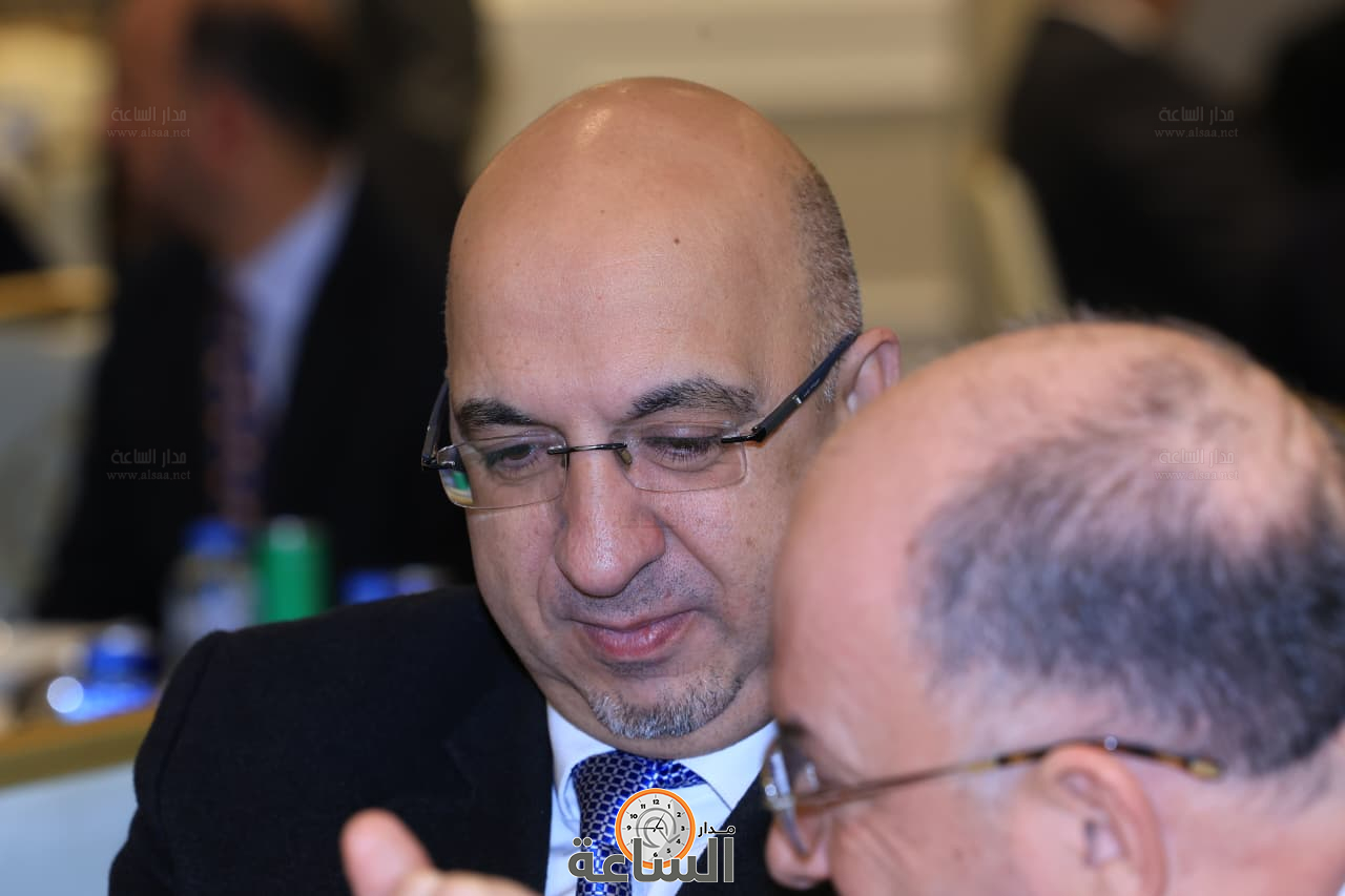 Madar Al-Saa Images 0.470665105140611