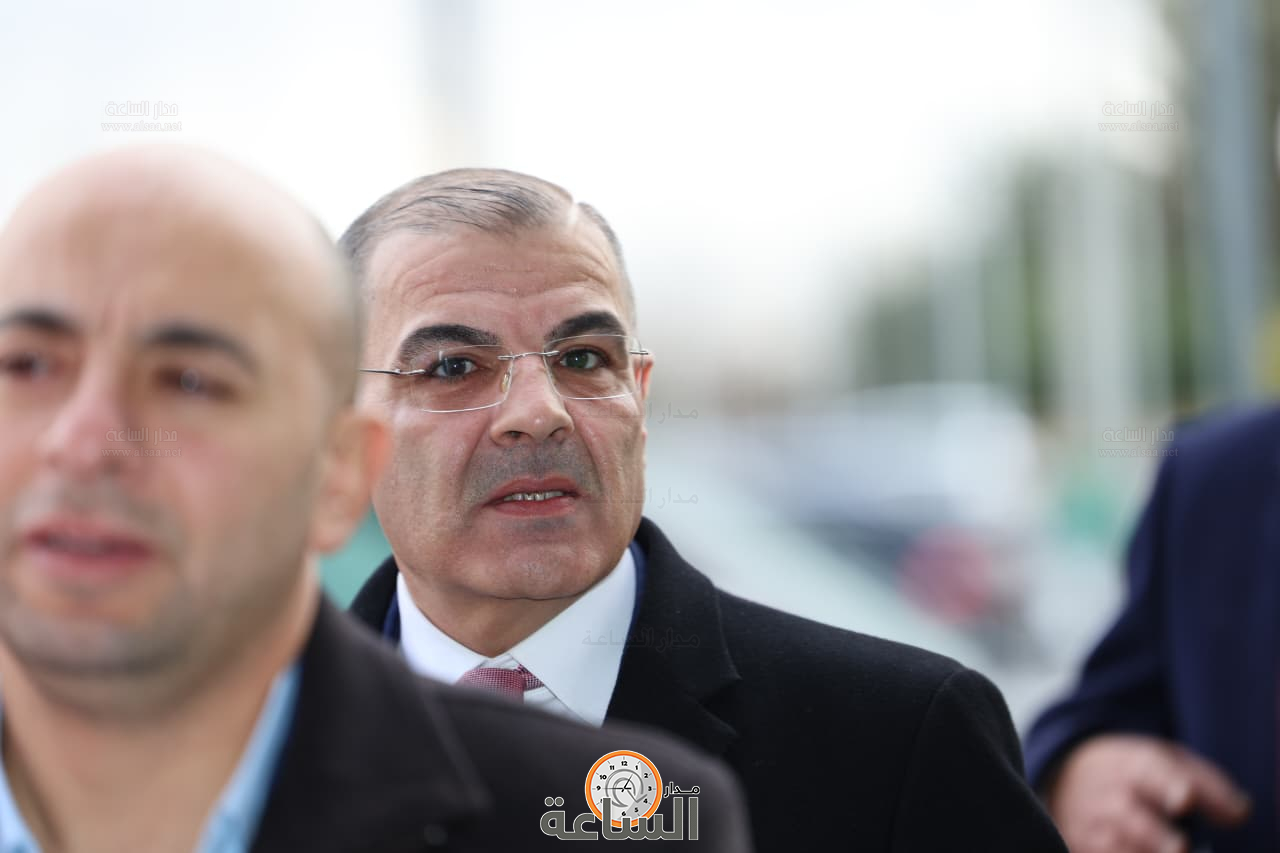 Madar Al-Saa Images 0.30718950486773033