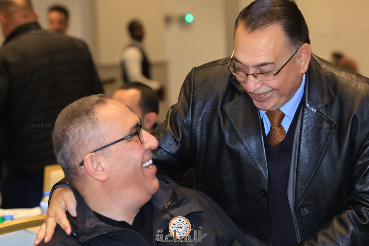 Madar Al-Saa Images 0.460185319976253